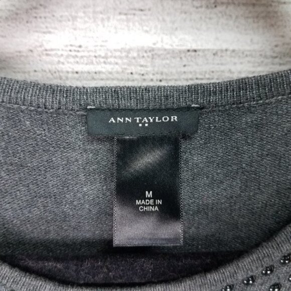 Ann Taylor M 3/4 Sleeves Knit Sweater Dress Embellished Gray - Picture 8 of 9